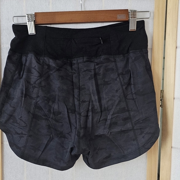 Tasc Recess Running Short - Picture 2 of 5